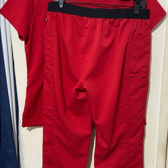 Heartsoul red scrub set top bottom pants scrubs - Picture 4 of 5